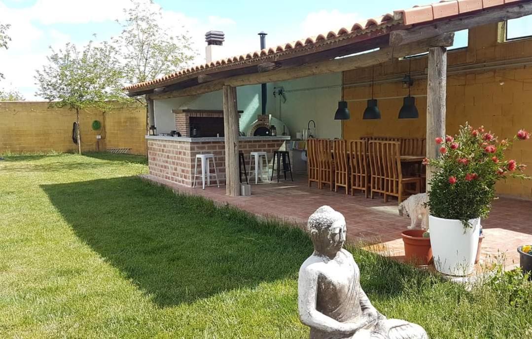 Finca La Caprichosa De Dancos Lillo Екстер'єр фото