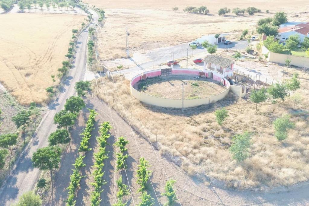 Finca La Caprichosa De Dancos Lillo Екстер'єр фото